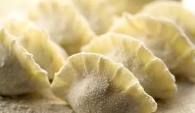 速凍水餃是怎么生產(chǎn)出來的呢？速凍水餃標準生產(chǎn)過程